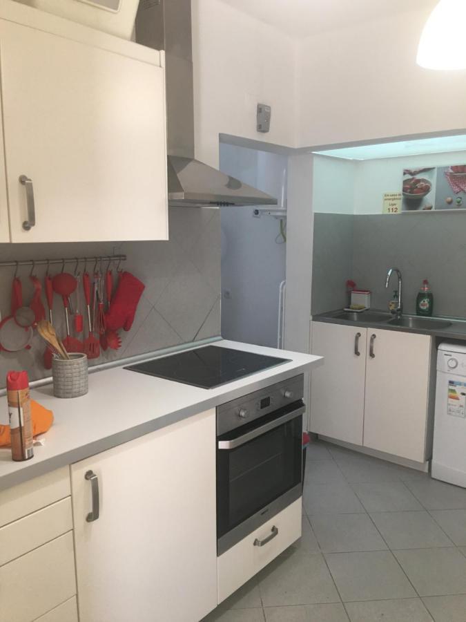 3 Bedroom Town House - Historic Centre Of Cascais. 100 Mts From The Beach And Centre Of Кашкайш Экстерьер фото