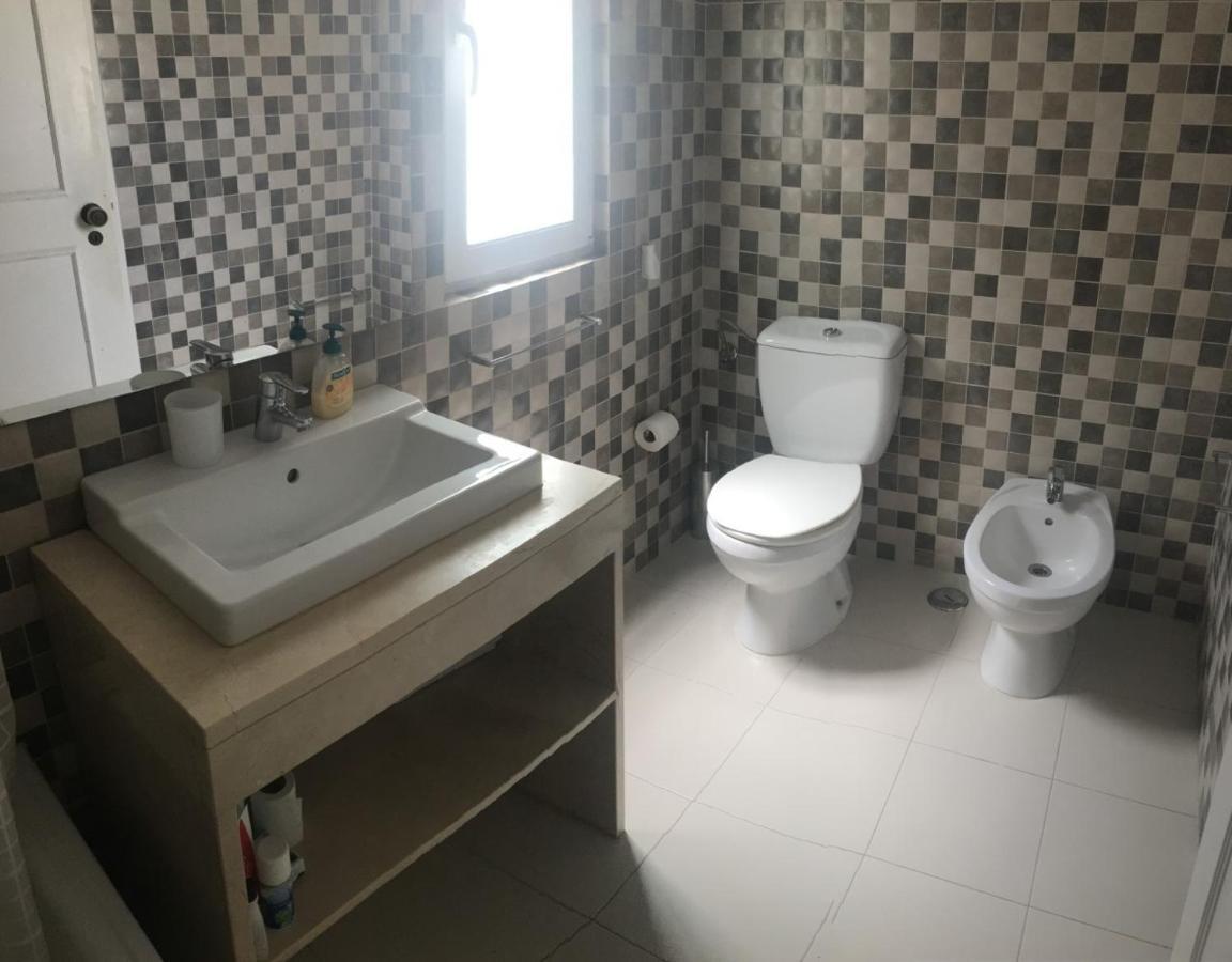 3 Bedroom Town House - Historic Centre Of Cascais. 100 Mts From The Beach And Centre Of Кашкайш Экстерьер фото